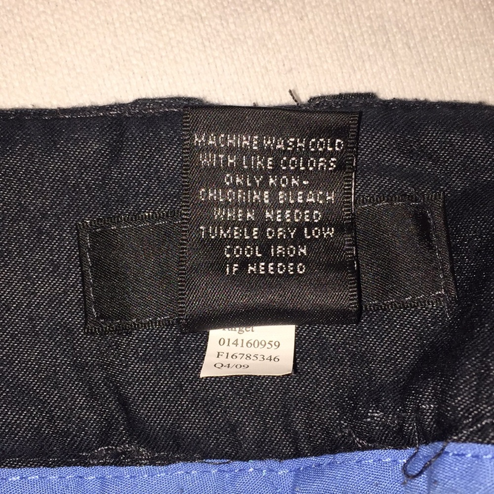 Shorts - Picture 5 of 5